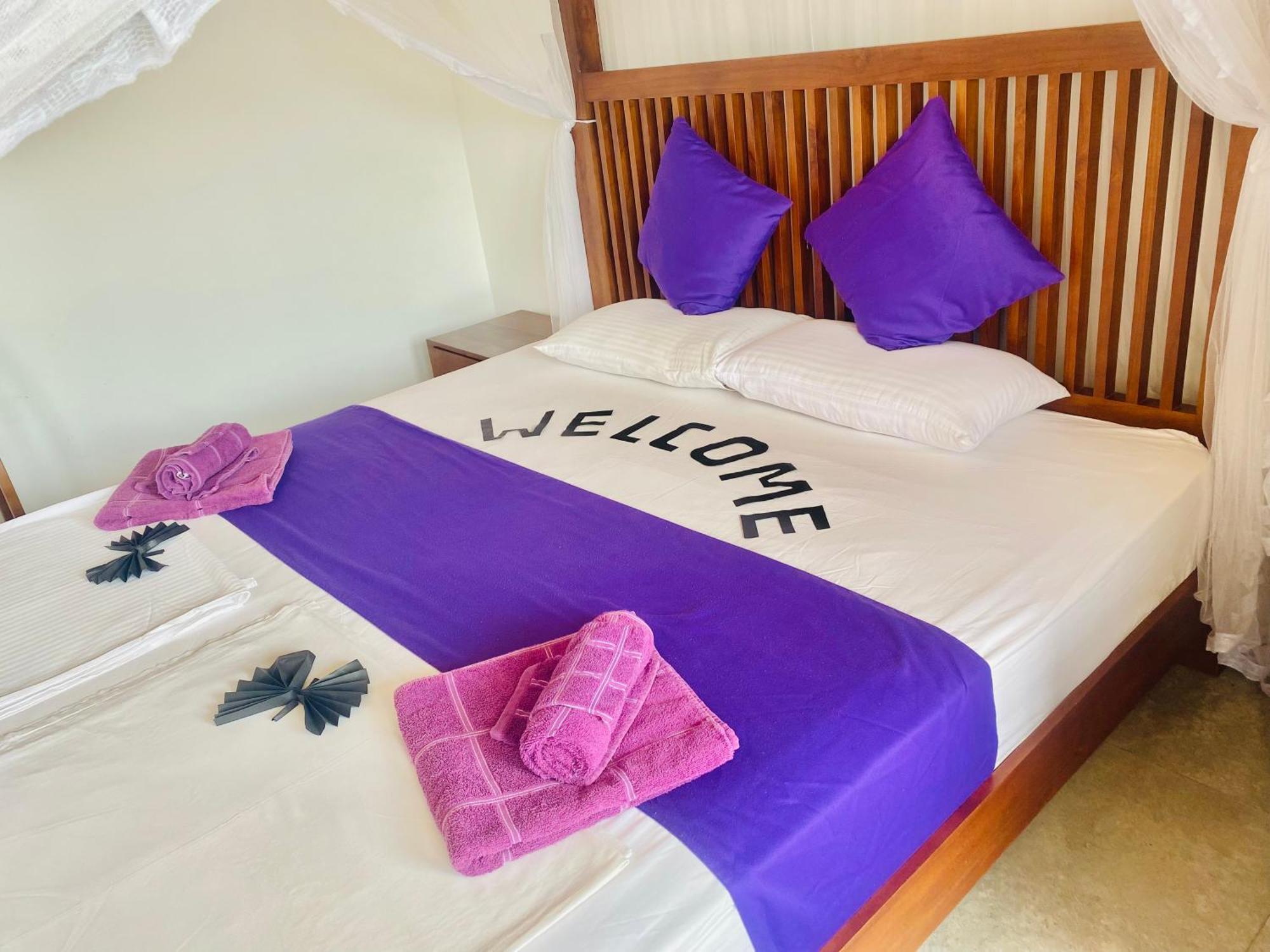 Villa Riverside Алутгама Экстерьер фото