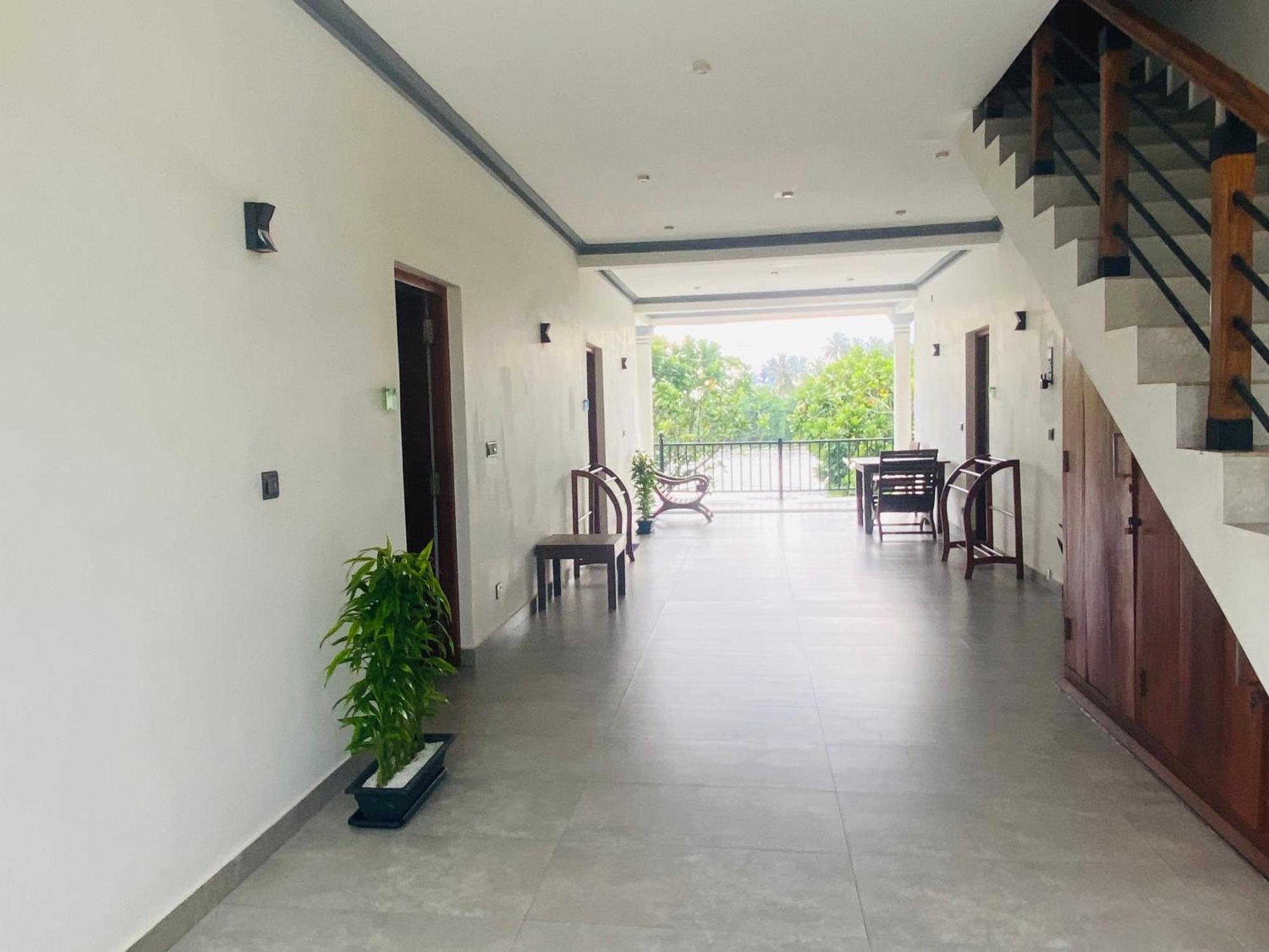 Villa Riverside Алутгама Экстерьер фото